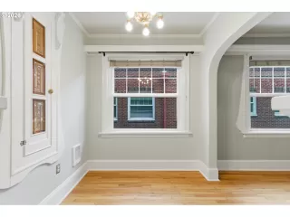 Photo #2: 654157422 Listing 