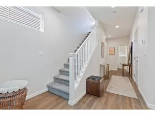 Photo #6: 655384788 Listing