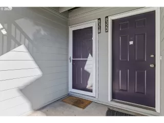 Photo #4: 655601599 Listing