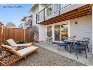 Photo #6: 655601599 Listing