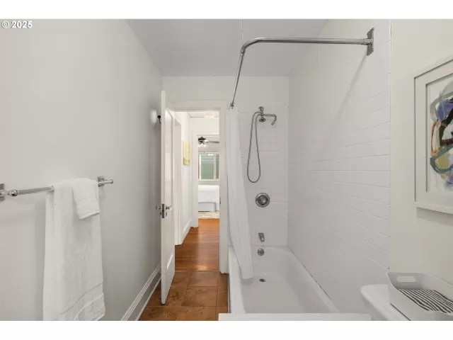 MLS: 655915391 Condo For Sale