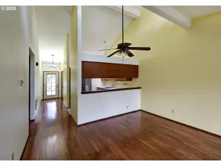 Photo #3: 656221780 Listing 