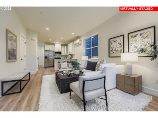 Photo #5: 656897448 Listing 