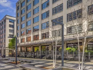 Photo #6: 657683103 Listing 