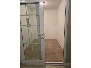 Photo #6: 658117330 Listing 