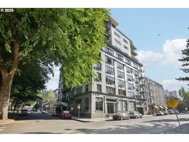 MLS: 658246369 Condo For Sale