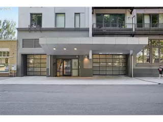 Photo #1: 658246369 Listing