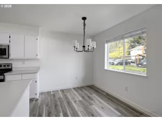 Photo #5: 658866403 Listing 