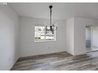 Photo #6: 658866403 Listing 