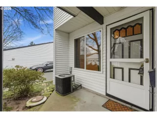 Photo #5: 659325856 Listing 