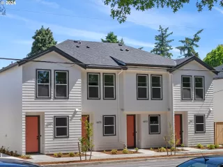 Browse active condo listings in ST JOHNS