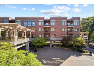 Photo #5: 660321238 Listing 