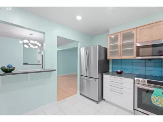 Photo #1: 660539518 Listing