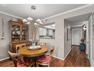 Photo #1: 660542308 Listing