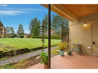 Photo #2: 660543904 Listing 