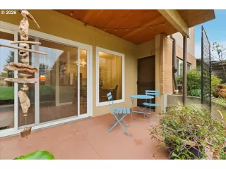 Photo #4: 660543904 Listing 