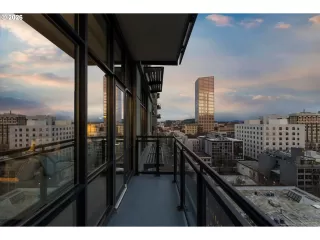 Photo #5: 661346380 Listing 