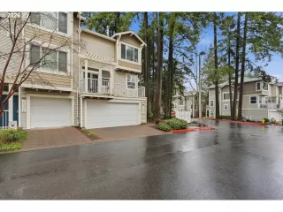 Photo #1: 661448415 Listing