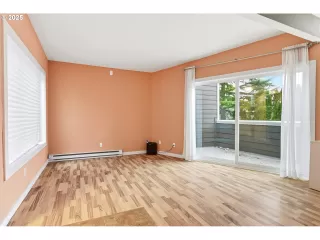 Photo #4: 662420294 Listing 