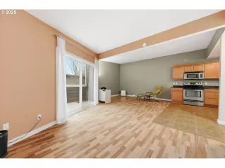 Photo #5: 662420294 Listing 