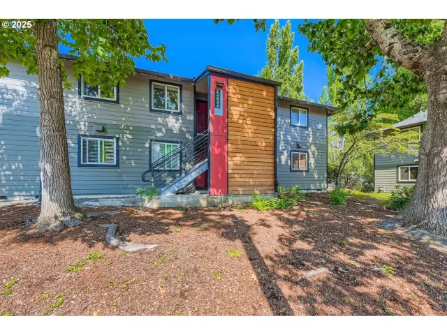 MLS: 662447575 Condo For Sale