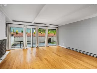 Photo #4: 662748312 Listing 