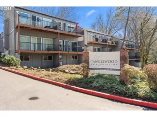 More Details about MLS # 662840031 : 4 TOUCHSTONE 93