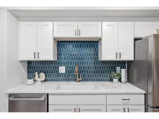 Photo #6: 663226559 Listing 