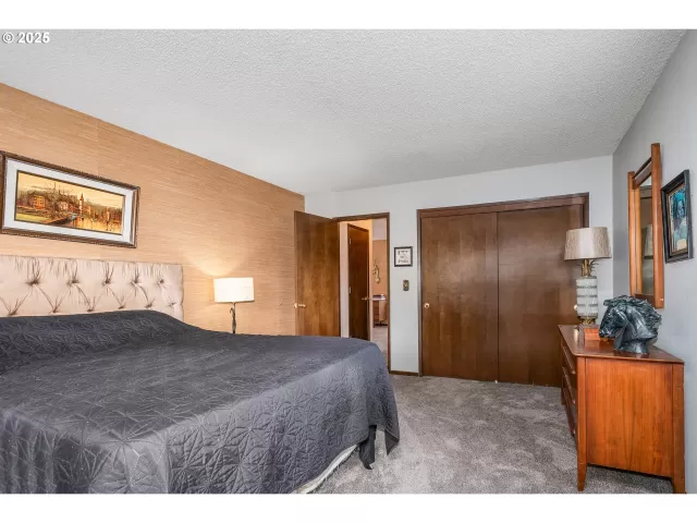 MLS: 663441094 Condo For Sale