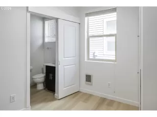 Photo #2: 663497631 Listing