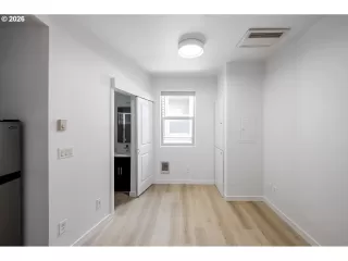 Photo #3: 663497631 Listing