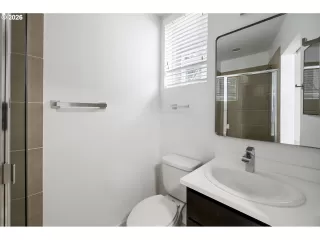 Photo #4: 663497631 Listing