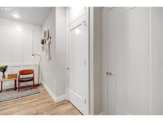 Photo #4: 663944863 Listing