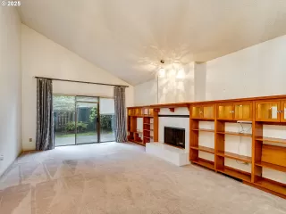 Photo #1: 664467726 Listing 