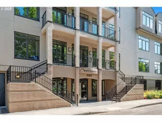 Photo #2: 664515711 Listing