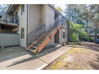 Photo #1: 664677052 Listing