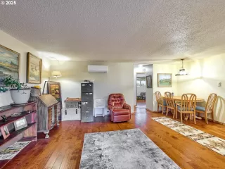 Photo #4: 664730530 Listing