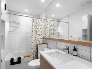 Photo #4: 664736205 Listing 