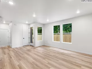 Photo #6: 665471970 Listing 