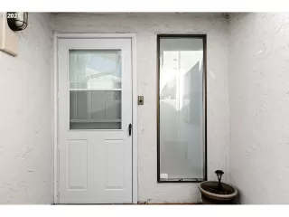 Photo #4: 666579261 Listing 