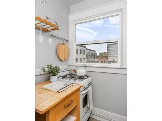 Photo #5: 667446594 Listing 