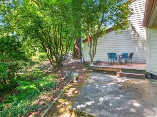 Photo #2: 667832864 Listing 