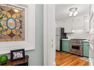 Photo #2: 669142454 Listing 