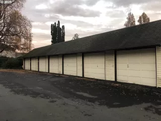 Photo #4: 669814732 Listing 