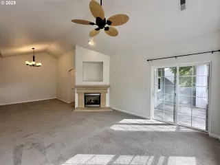 Photo #5: 669817728 Listing 