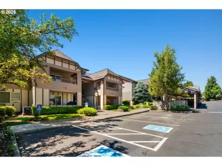 Photo #2: 669863400 Listing 