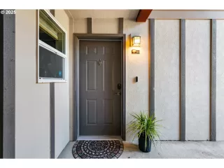 Photo #4: 669863400 Listing 