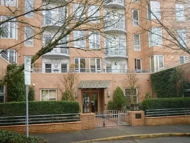 MLS: 670489406 Condo For Sale