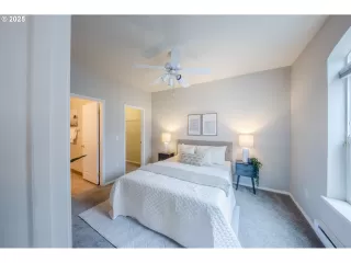 Photo #6: 671015726 Listing