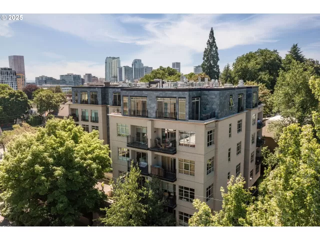 MLS: 671543616 Condo For Sale